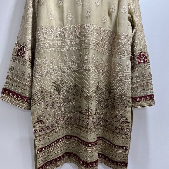 Desi clothes - Picture 2 of 5